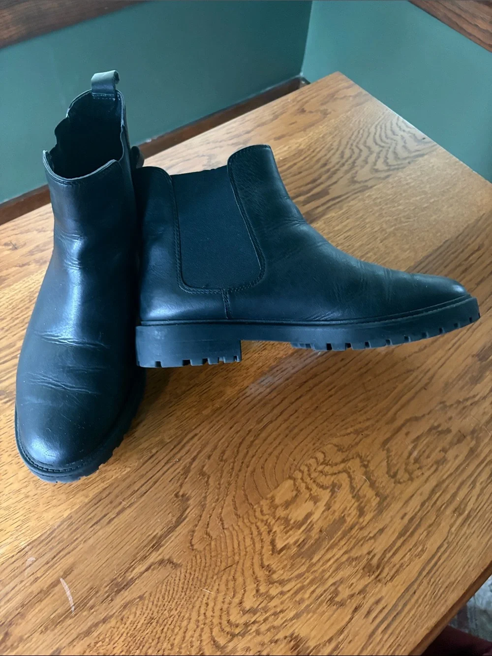 Banana Republic Factory black smooth